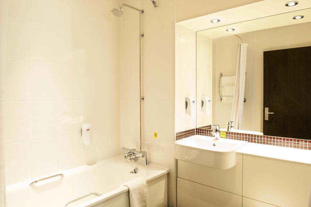 Premier Inn London Croydon West - Purley A23 Rom bilde