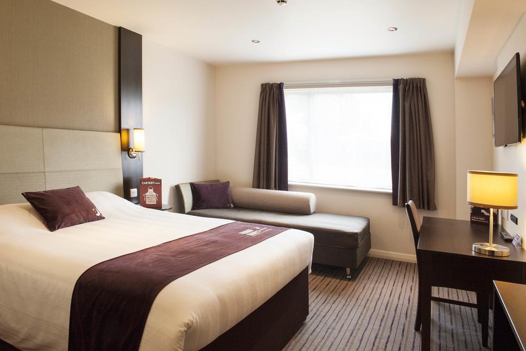 Premier Inn London Croydon West - Purley A23 Rom bilde