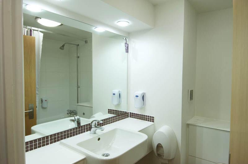 Premier Inn London Croydon West - Purley A23 Eksteriør bilde